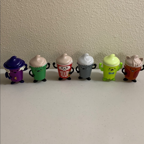 Wendy’s Frosty Frights Halloween Figures Toys Lot of 6 Skeleton Witch Etc - Picture 3 of 7